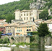 Le château de Vogüé au bord de l'Ardèche